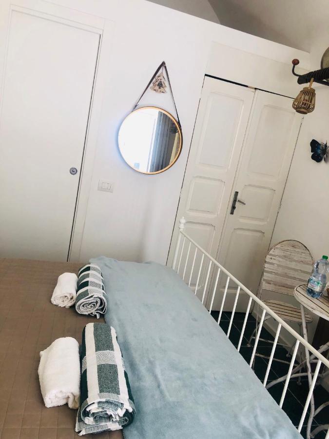 Zi' Mari' - Via Roma Hotel Polignano a Mare Buitenkant foto