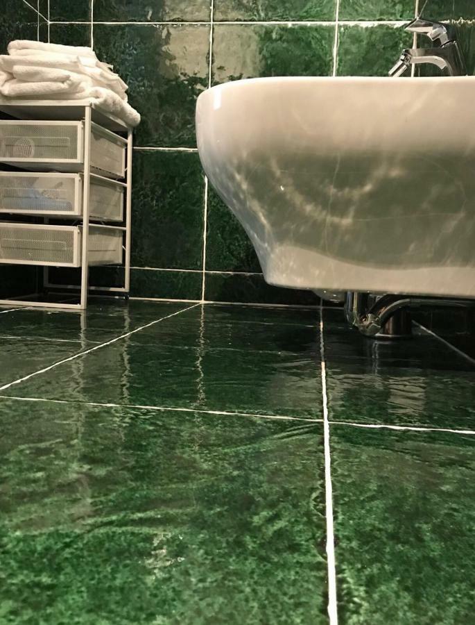 Zi' Mari' - Via Roma Hotel Polignano a Mare Buitenkant foto